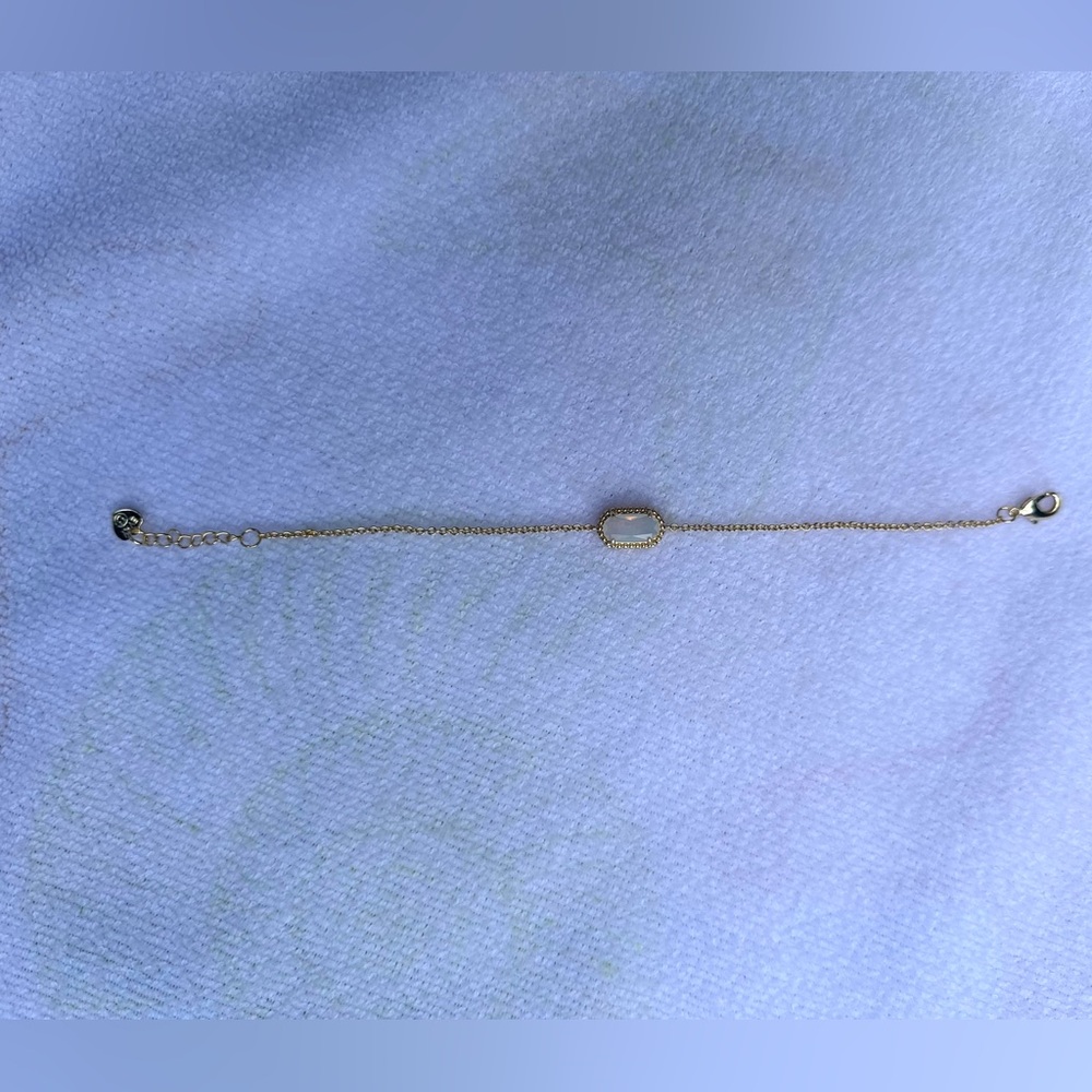 Aura Bracelet Gold - Picture 5 of 13